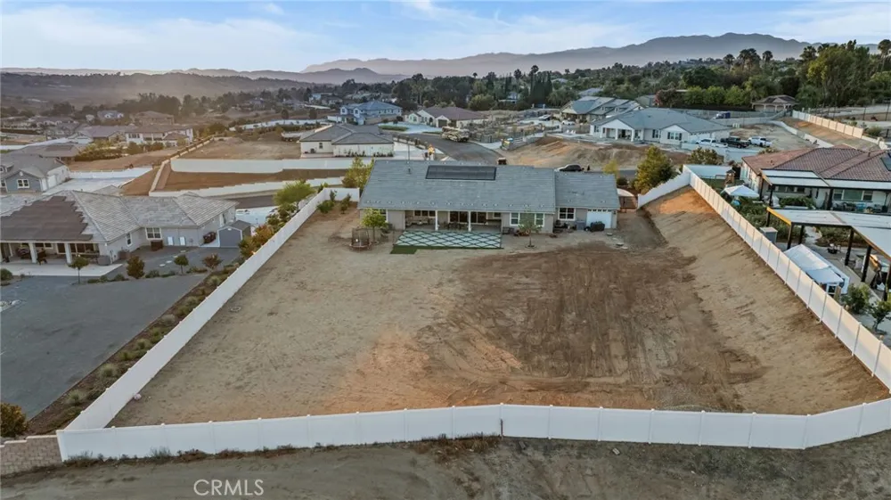 16369 Mariposa Avenue Riverside, CA 92504
