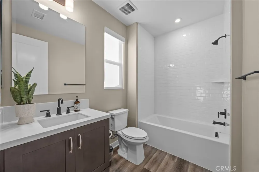 16369 Mariposa Avenue Riverside, CA 92504