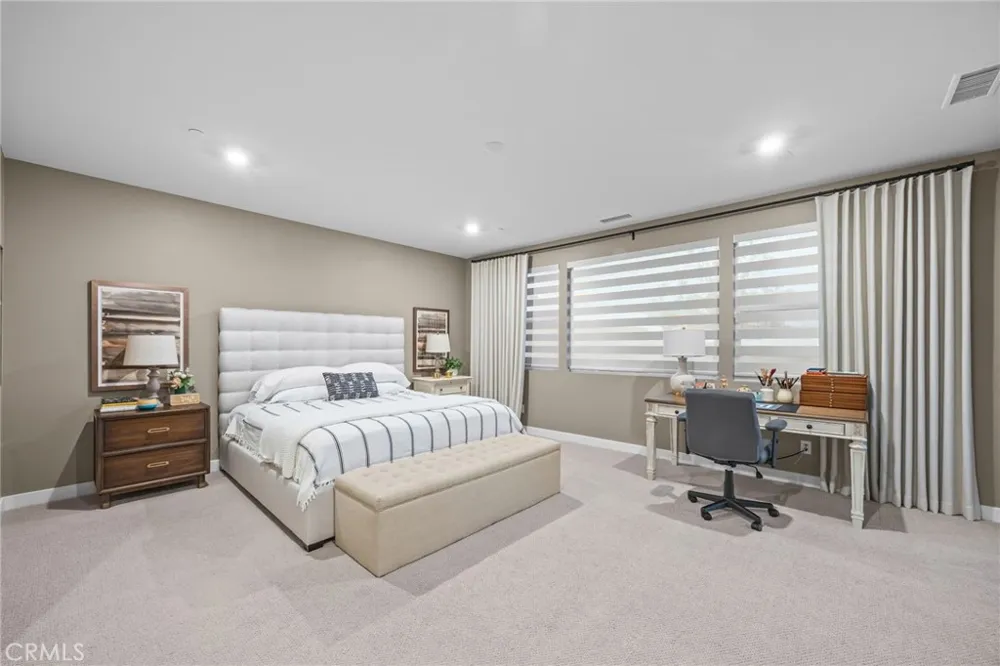 16369 Mariposa Avenue Riverside, CA 92504