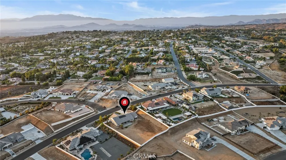 16369 Mariposa Avenue Riverside, CA 92504