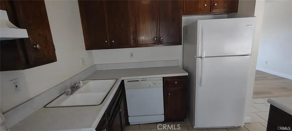 3890 Lugo Avenue San Bernardino, CA 92404