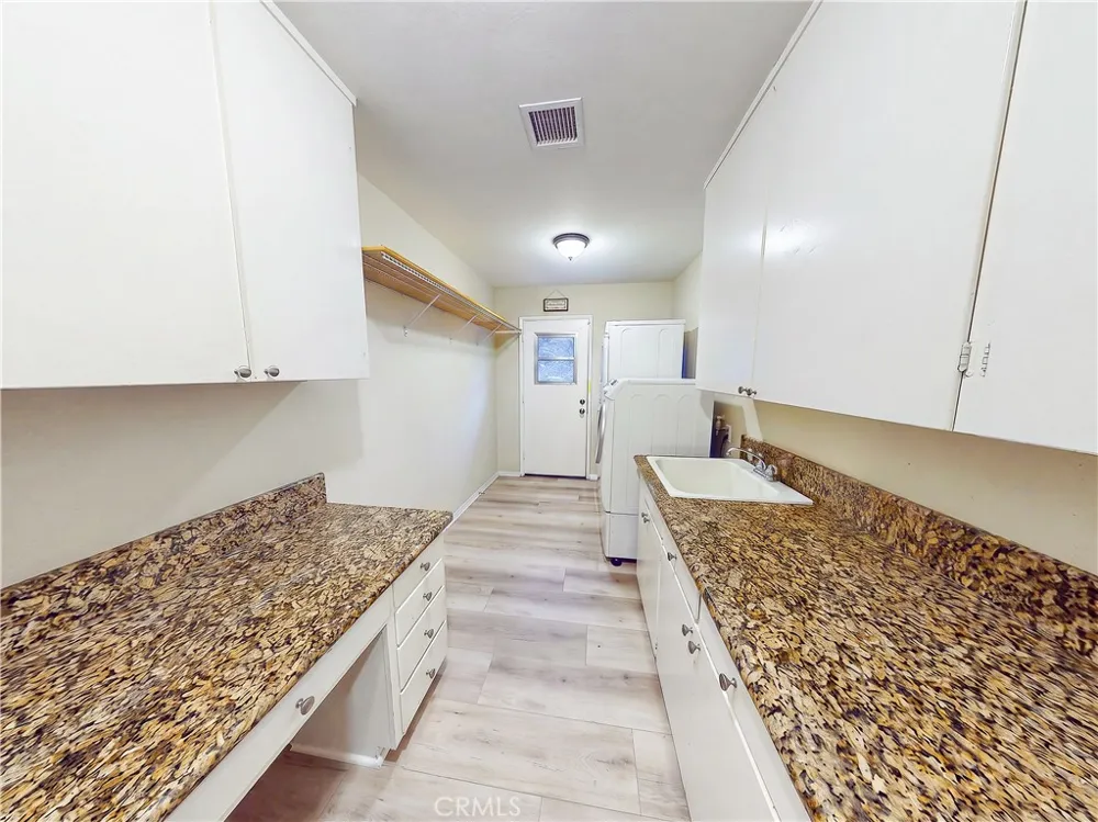 23144 Twin Canyon Grand Terrace, CA 92313