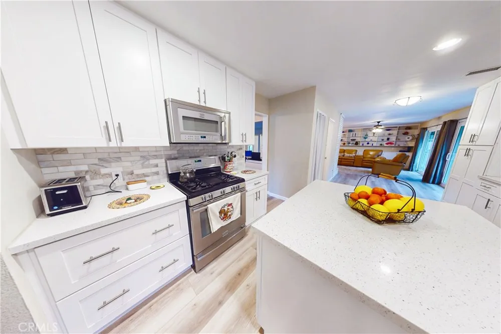 23144 Twin Canyon Grand Terrace, CA 92313