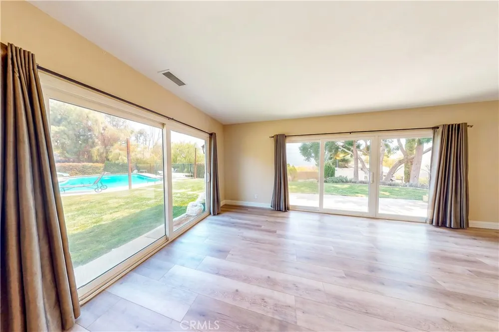 23144 Twin Canyon Grand Terrace, CA 92313