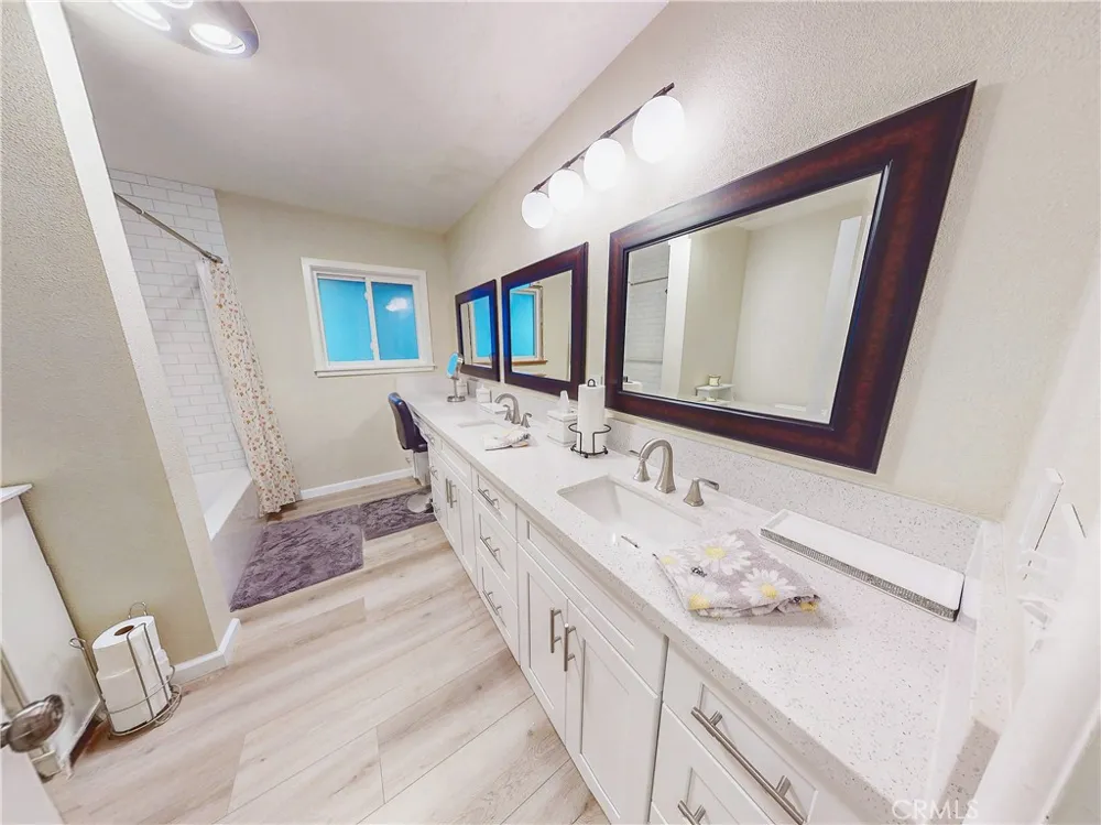 23144 Twin Canyon Grand Terrace, CA 92313