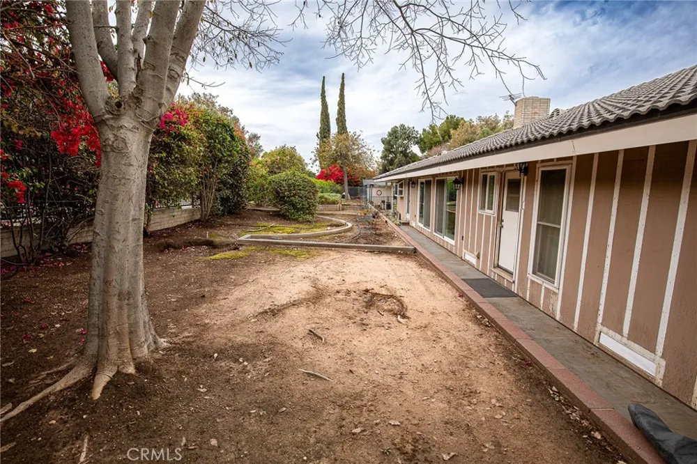 23144 Twin Canyon Grand Terrace, CA 92313