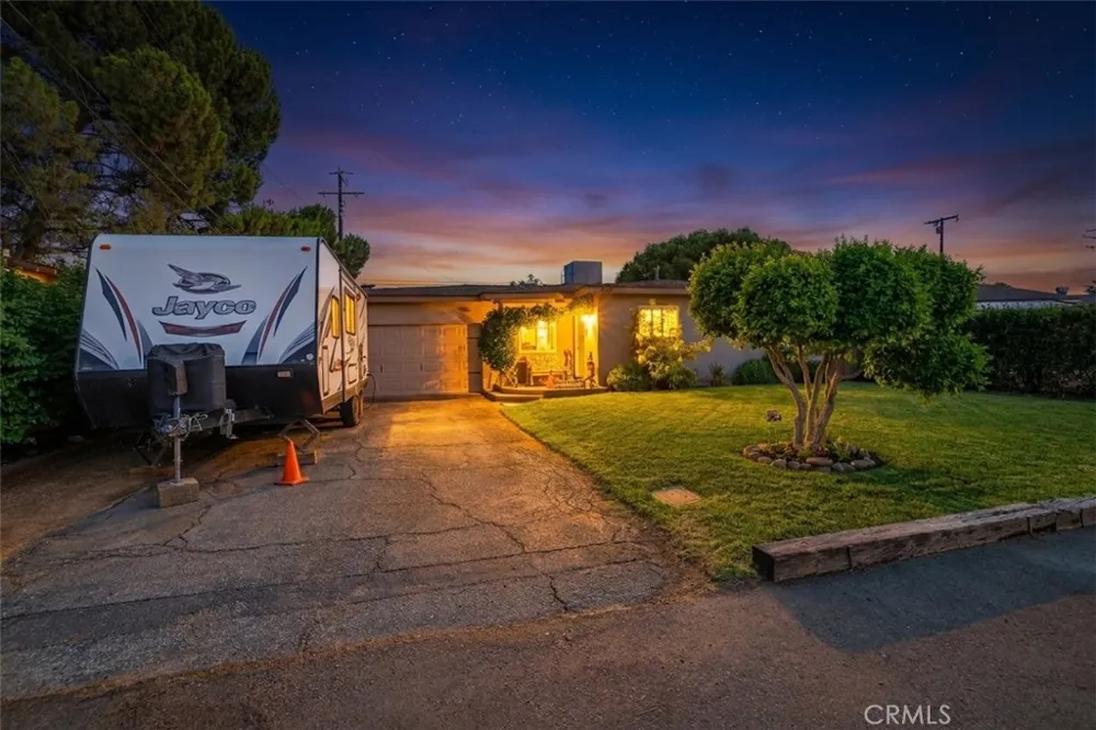 472 Laraine Beaumont, CA 92223