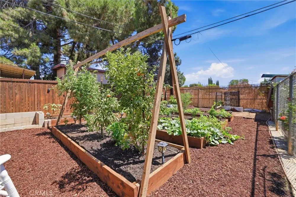 472 Laraine Beaumont, CA 92223