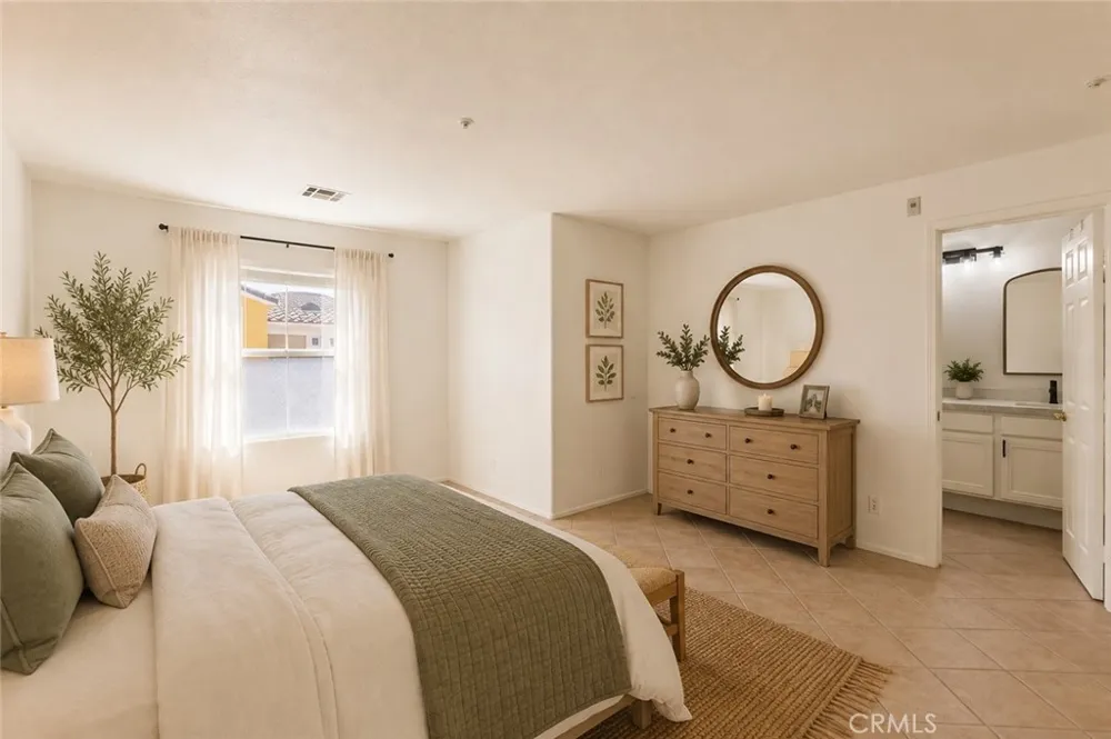607 Terra Bella Irvine, CA 92602
