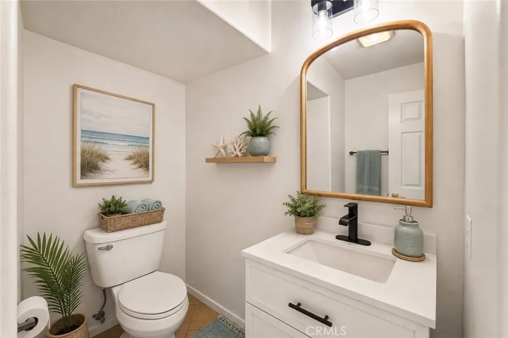 607 Terra Bella Irvine, CA 92602