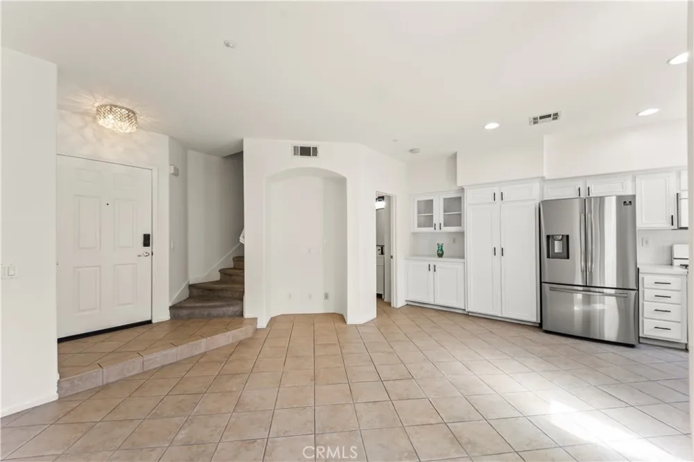 607 Terra Bella Irvine, CA 92602