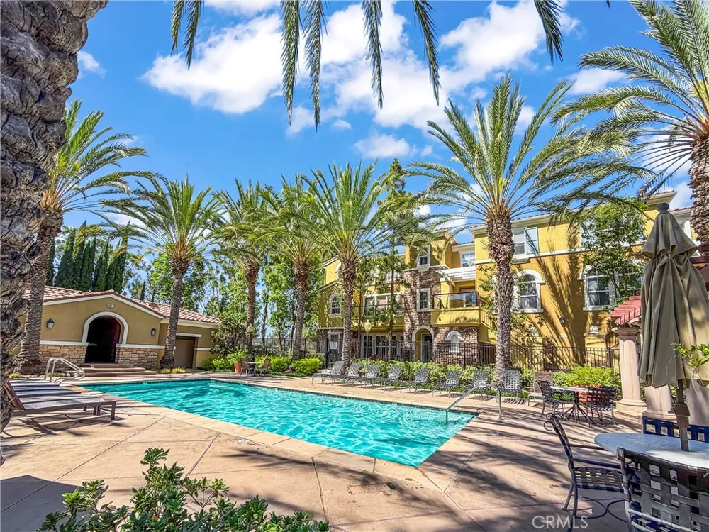607 Terra Bella Irvine, CA 92602