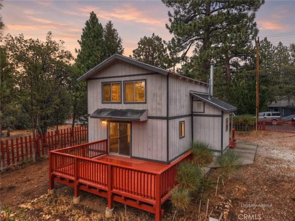 418 Sunset Lane Sugarloaf, CA 92386