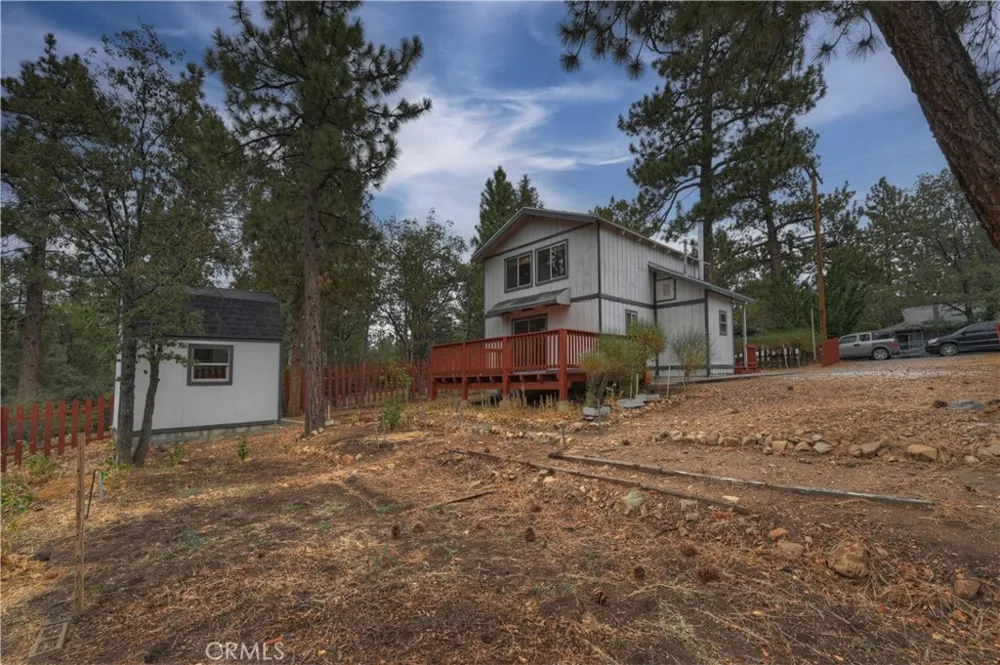 418 Sunset Lane Sugarloaf, CA 92386