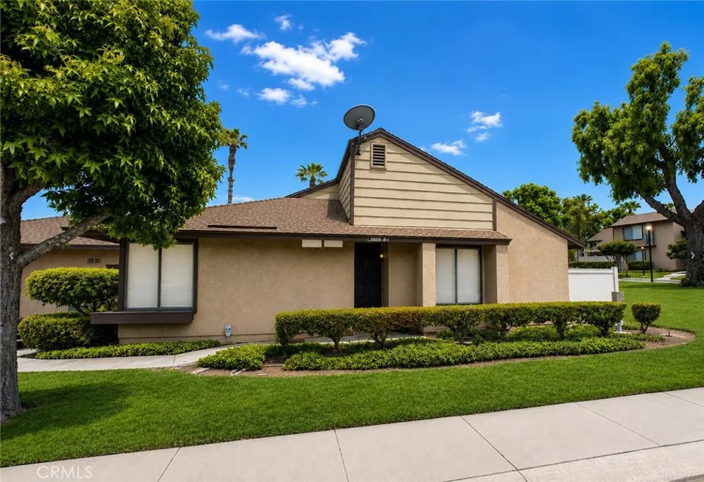 1650 Apricot #D Corona, CA 92879