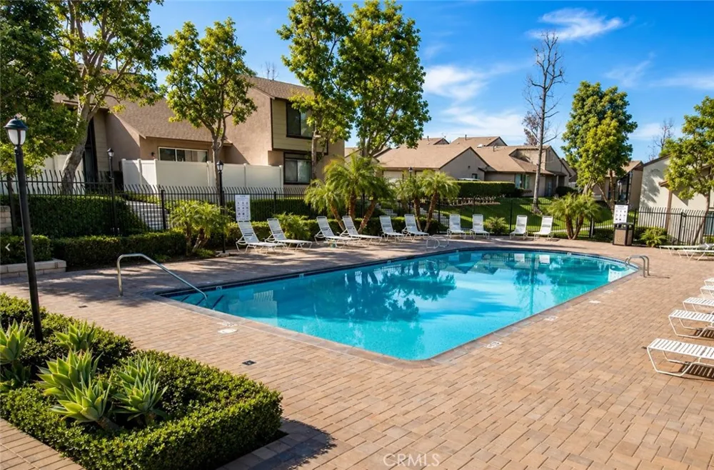 1650 Apricot #D Corona, CA 92879