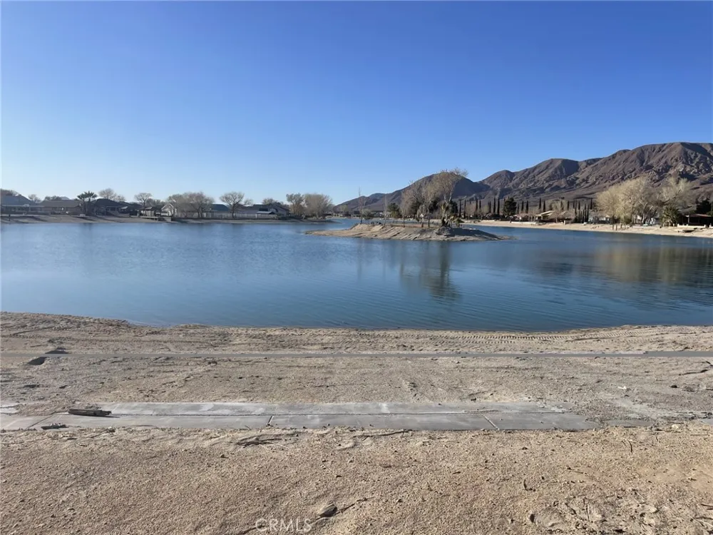 39557 Mountain View Rd. Yermo, CA 92398