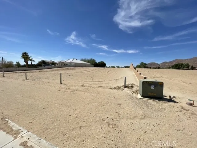 39557 Mountain View Rd. Yermo, CA 92398