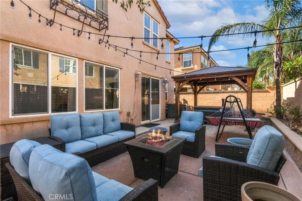 5603 Galasso Fontana, CA 92336
