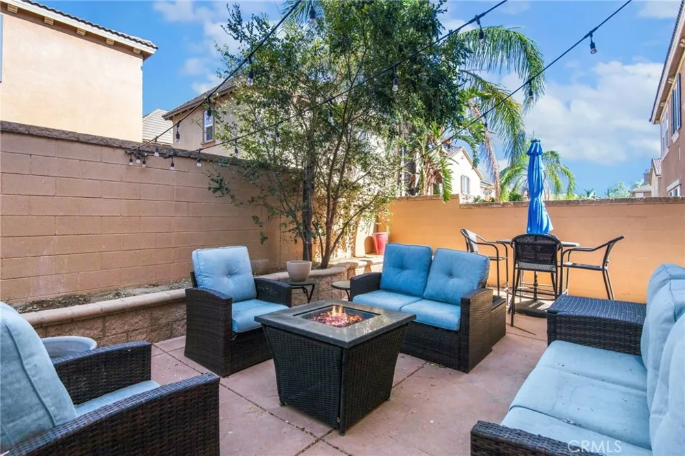 5603 Galasso Fontana, CA 92336