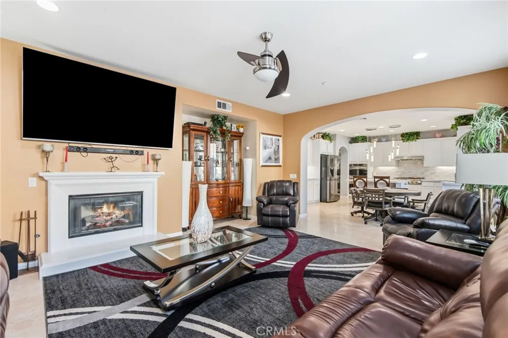 5603 Galasso Fontana, CA 92336
