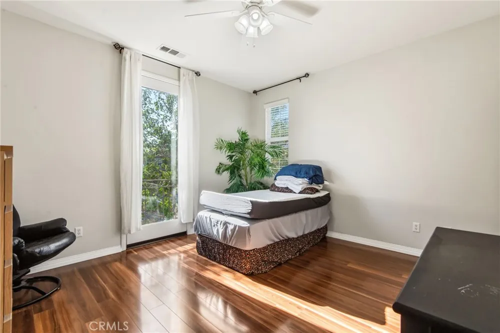 5603 Galasso Fontana, CA 92336