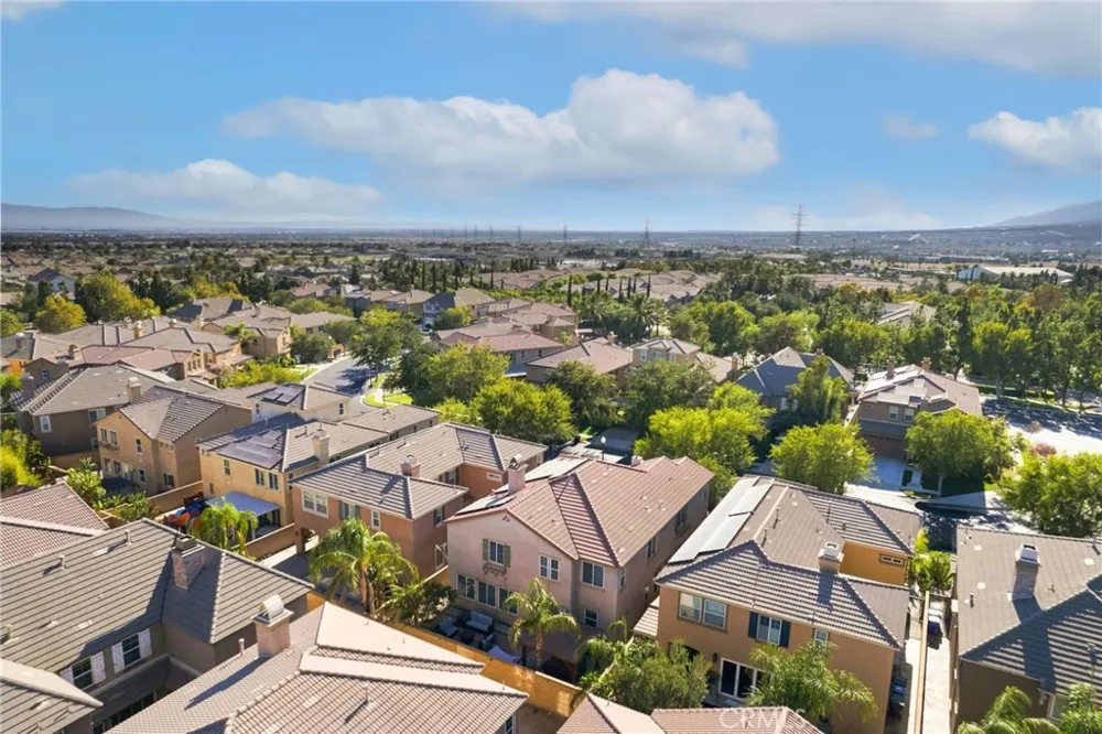 5603 Galasso Fontana, CA 92336