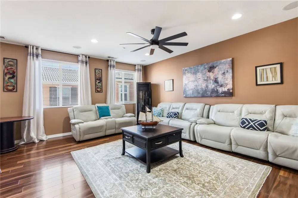 5603 Galasso Fontana, CA 92336