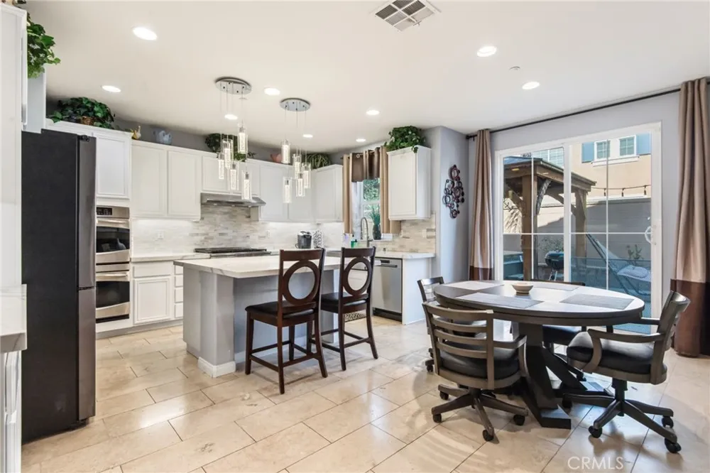 5603 Galasso Fontana, CA 92336