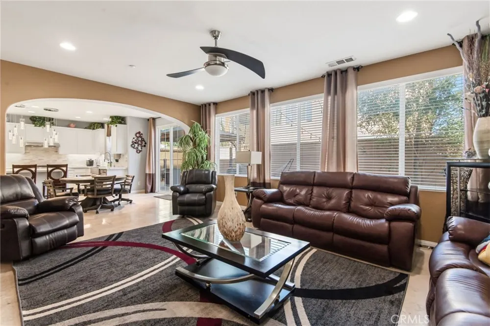 5603 Galasso Fontana, CA 92336