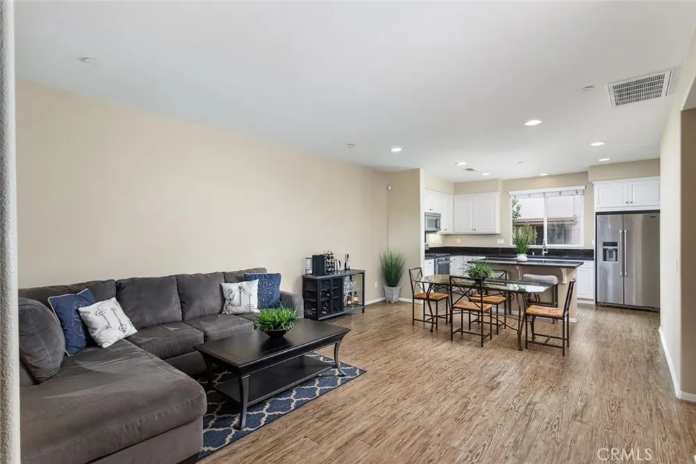 12444 Constellation Street Eastvale, CA 91752