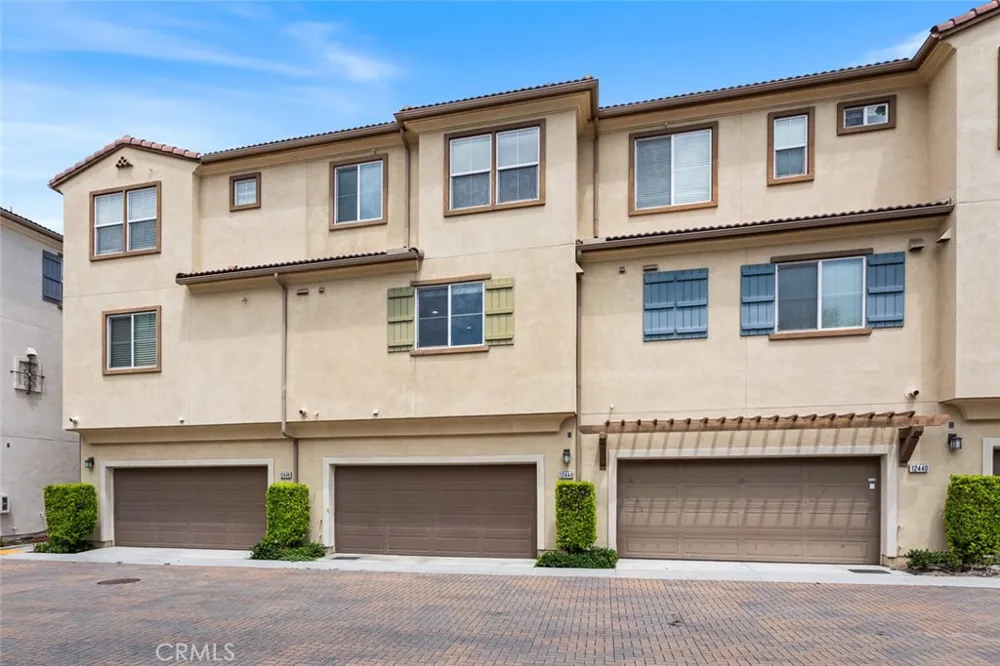 12444 Constellation Street Eastvale, CA 91752