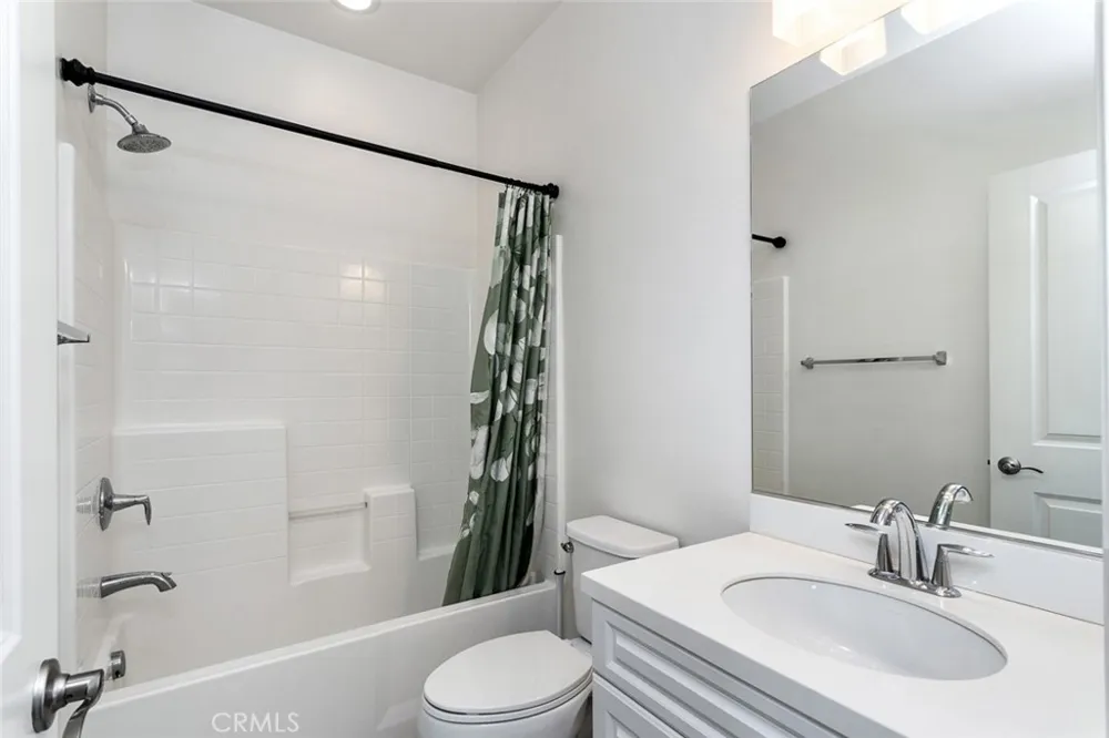 12444 Constellation Street Eastvale, CA 91752