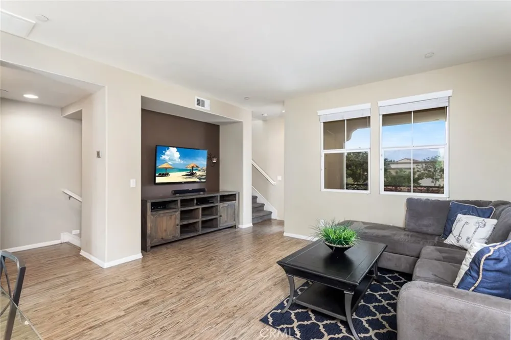 12444 Constellation Street Eastvale, CA 91752