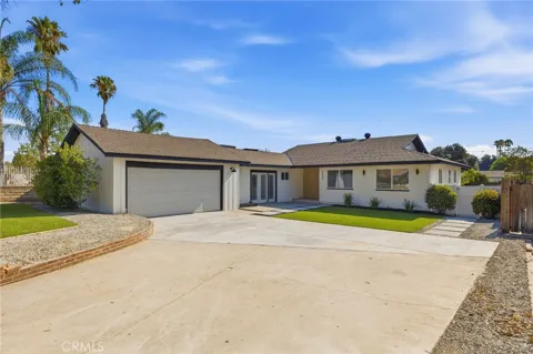 6884 Arbor Drive