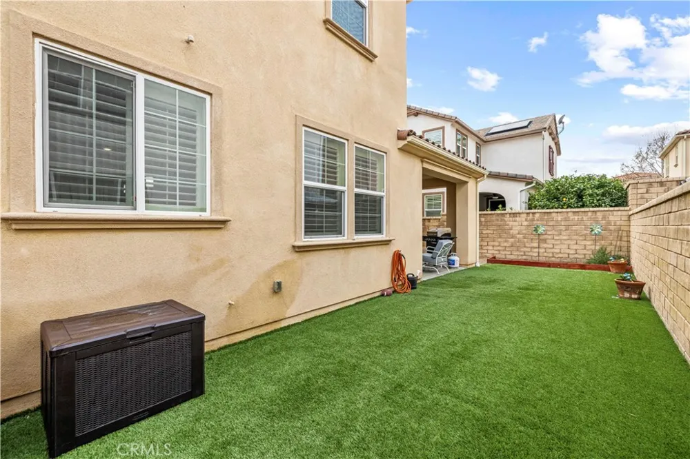 24157 Via Perla Valencia, CA 91354