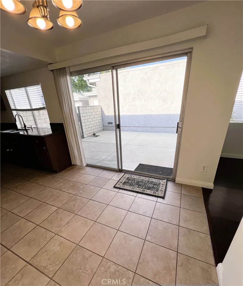 25234 Lawton Loma Linda, CA 92354