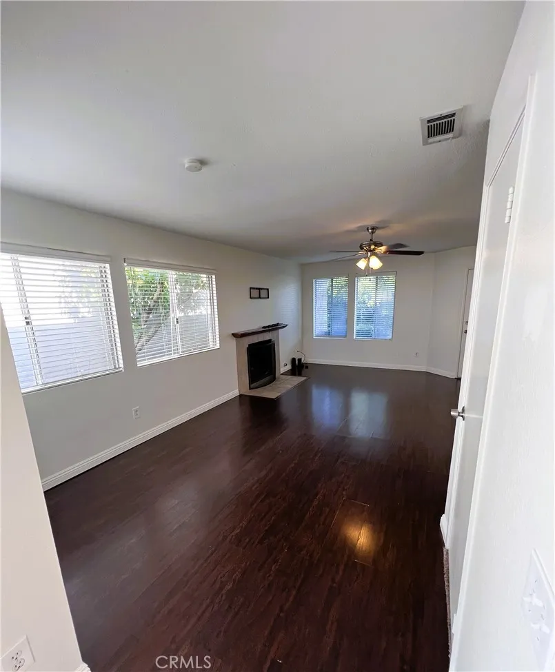 25234 Lawton Loma Linda, CA 92354