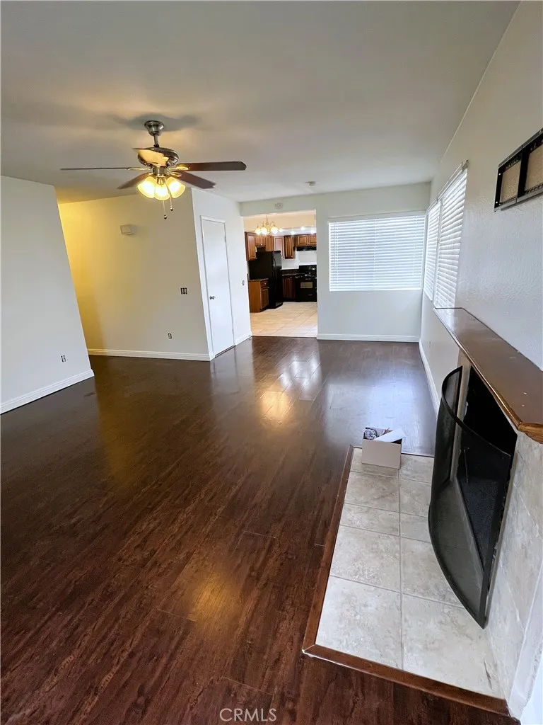 25234 Lawton Loma Linda, CA 92354