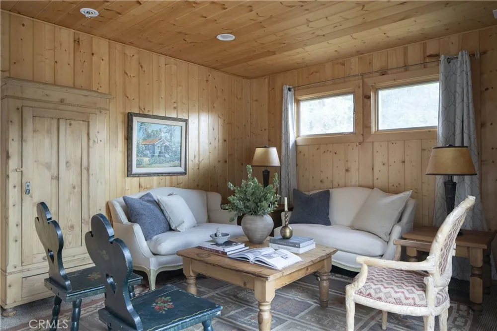 28819 North Shore Lake Arrowhead, CA 92352