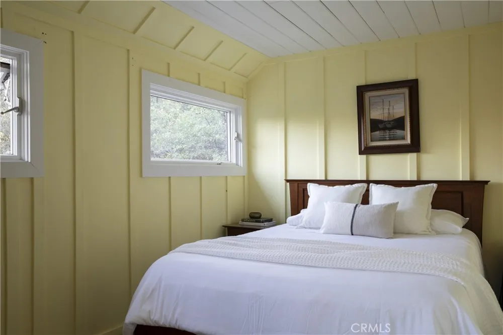 28819 North Shore Lake Arrowhead, CA 92352
