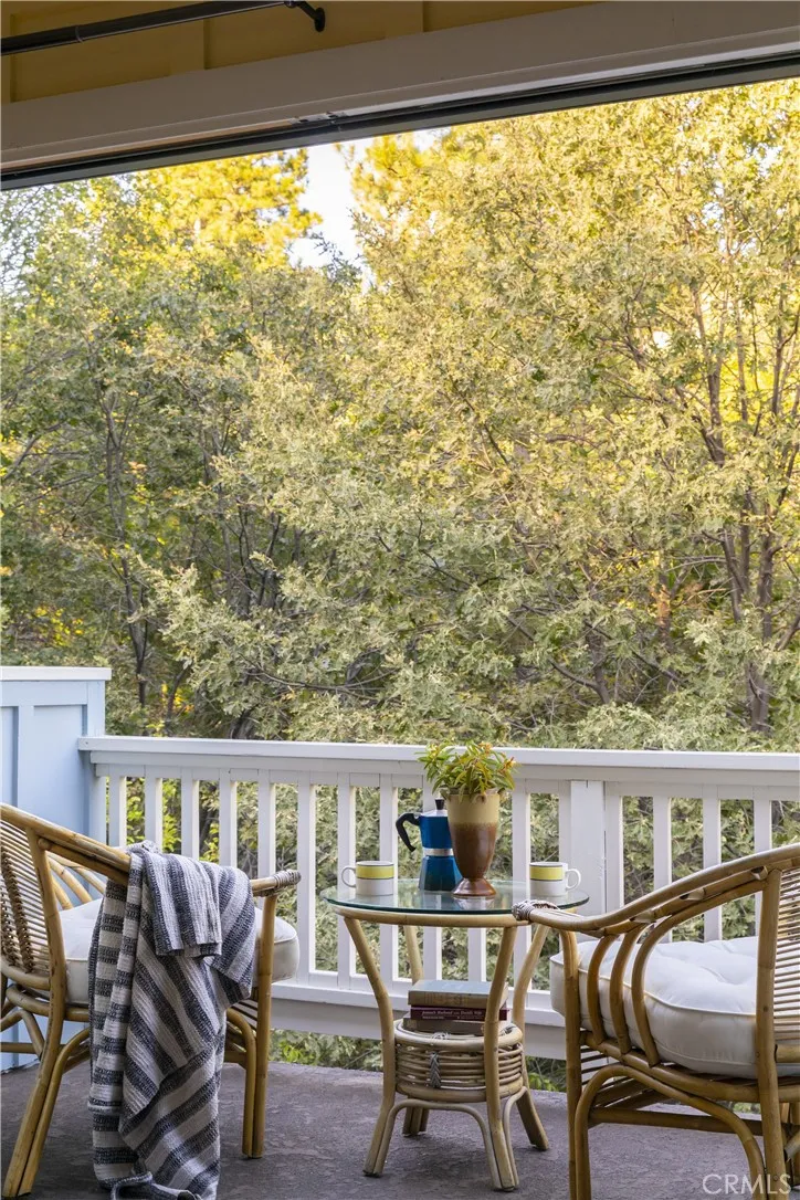 28819 North Shore Lake Arrowhead, CA 92352