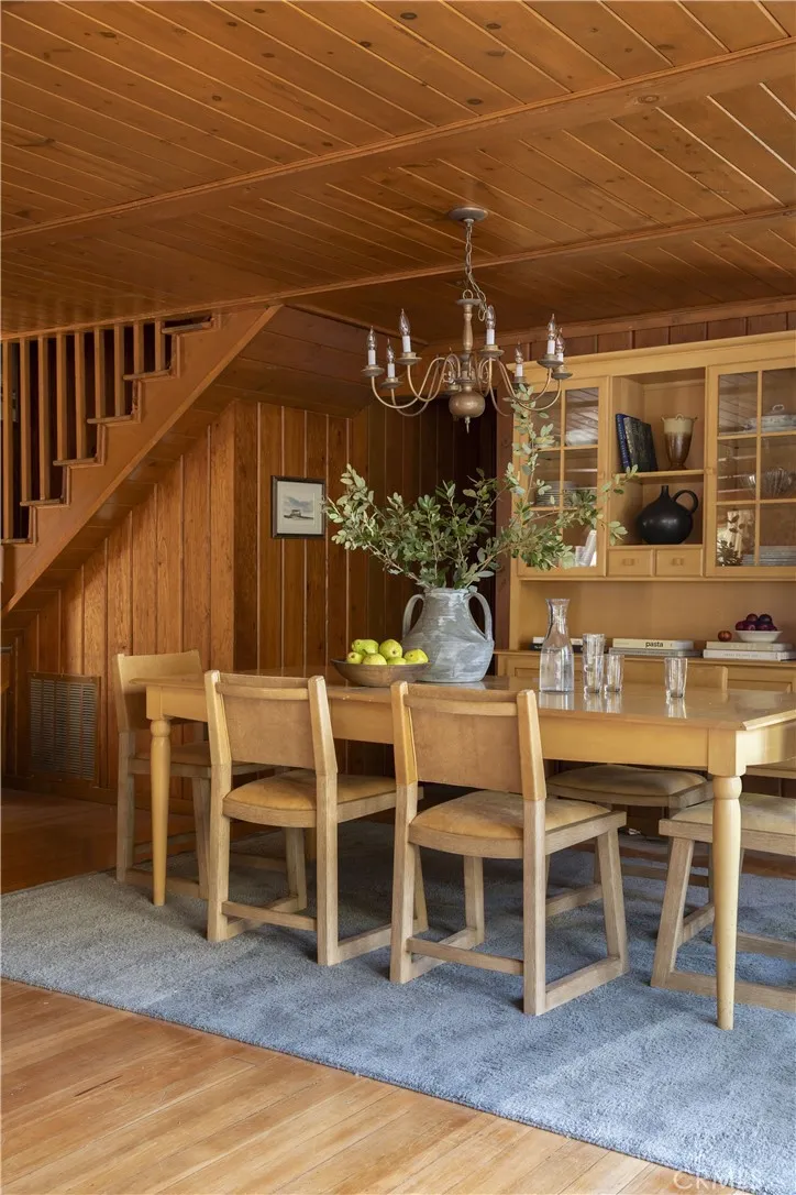 28819 North Shore Lake Arrowhead, CA 92352