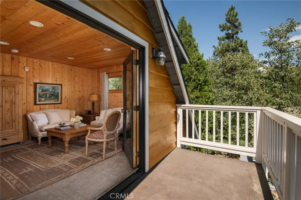 28819 North Shore Lake Arrowhead, CA 92352