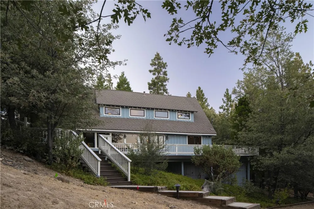 28819 North Shore Lake Arrowhead, CA 92352