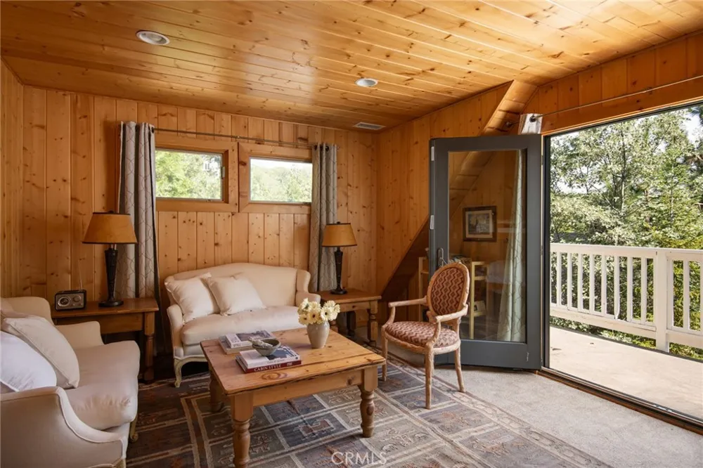 28819 North Shore Lake Arrowhead, CA 92352