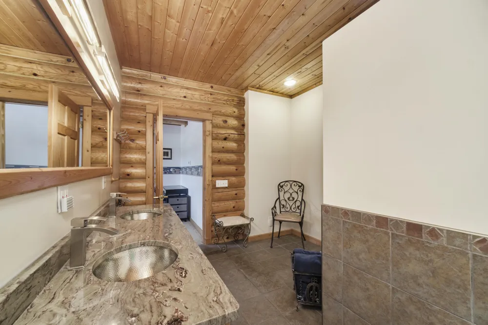 302 E Kott Road Manistee, MI 49660