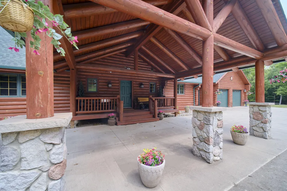 302 E Kott Road Manistee, MI 49660