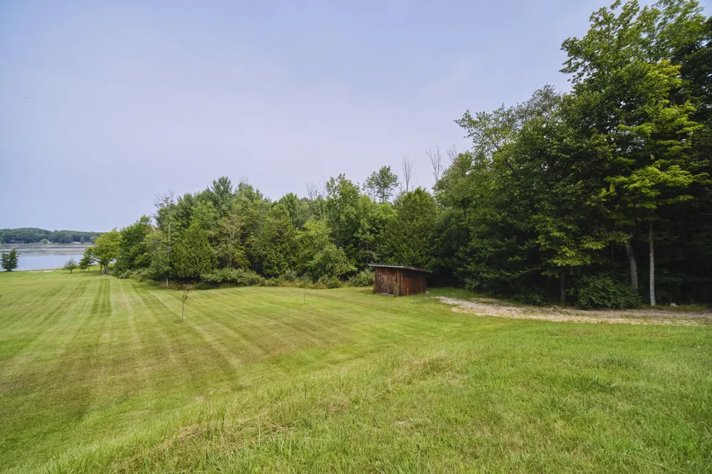 302 E Kott Road Manistee, MI 49660