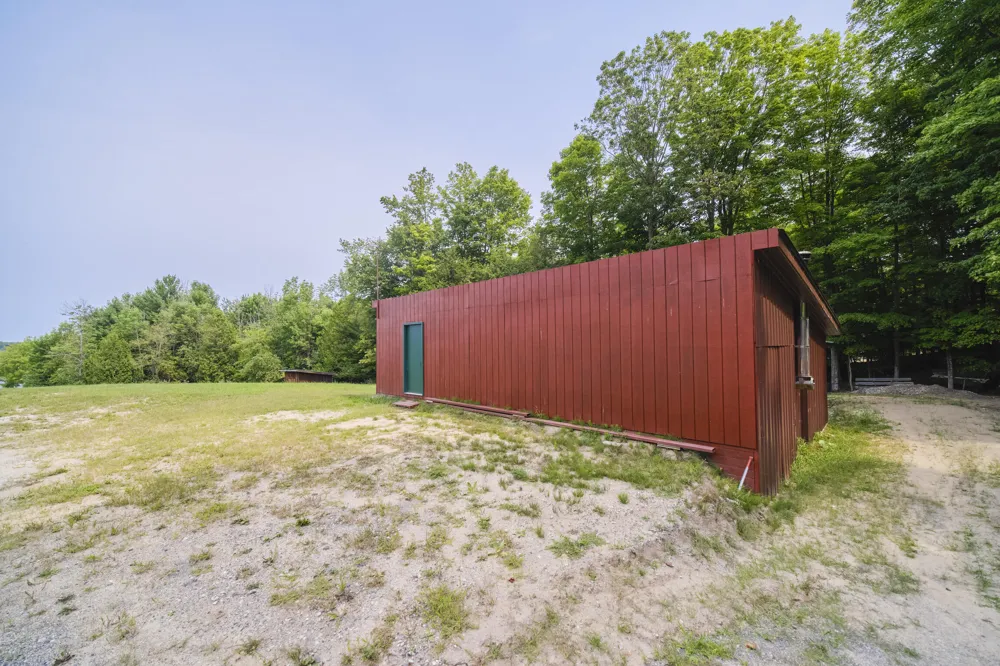302 E Kott Road Manistee, MI 49660